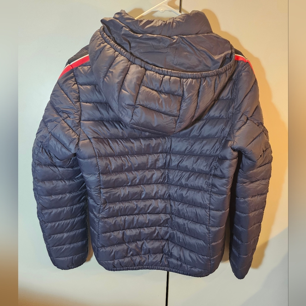 ZYIA Blue and Red Ski Jacket with Quilted Design - Picture 4 of 6